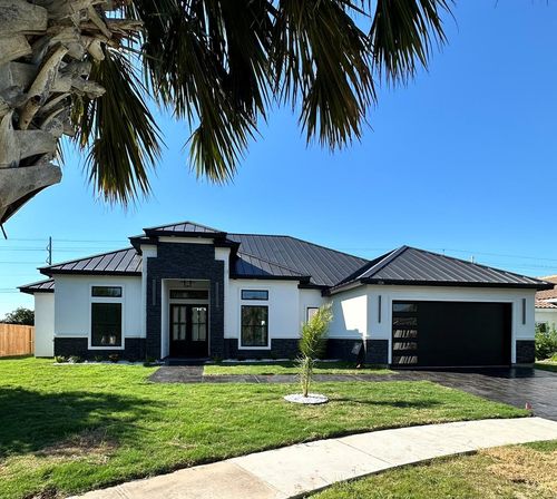 124 Sea Grape Ln, Laguna Vista, TX, 78578-2925 | Card Image