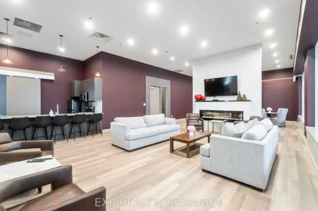 1001 - 550 N Service Rd, Condo with 2 bedrooms, 2 bathrooms and null parking in Grimsby ON | Image 27