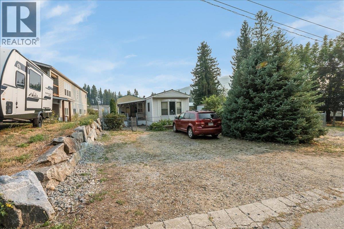 Residential in South Slocan 2