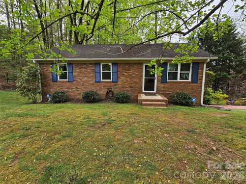 1982 Old Farm Rd Se, Concord, NC, 28025-9065 | Card Image