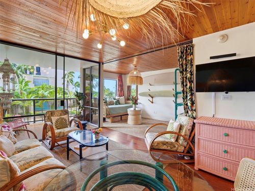 253-1684 Ala Moana Blvd, Honolulu, HI, 96815-5704 | Card Image