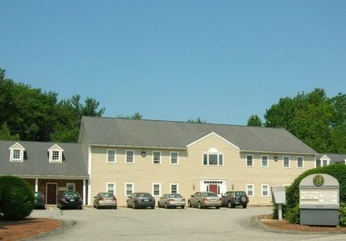 7-1B Commons Dr, Londonderry, NH, 03053-3442 | Card Image