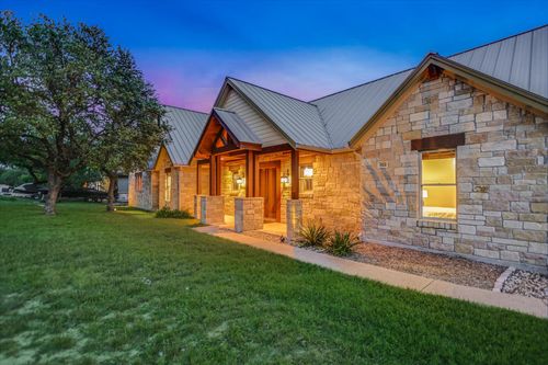 409 Venture Blvd S, Lago Vista, TX, 78645-8508 | Card Image
