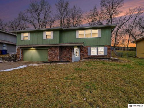 3507 Lynnwood Drive, Bellevue, NE, 68123 | Card Image