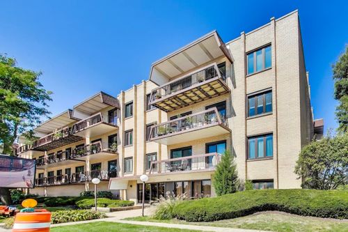 unit-204-7710 Dempster St, Morton Grove, IL, 60053-1831 | Card Image
