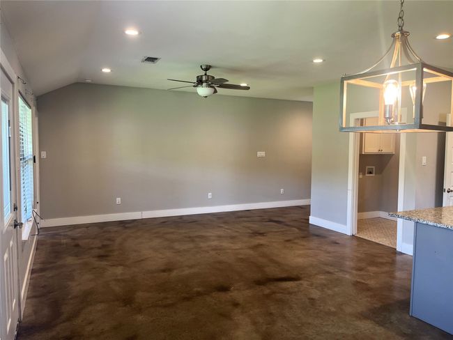 309 Mayo St, House other with 3 bedrooms, 2 bathrooms and null parking in Howe TX | Image 6