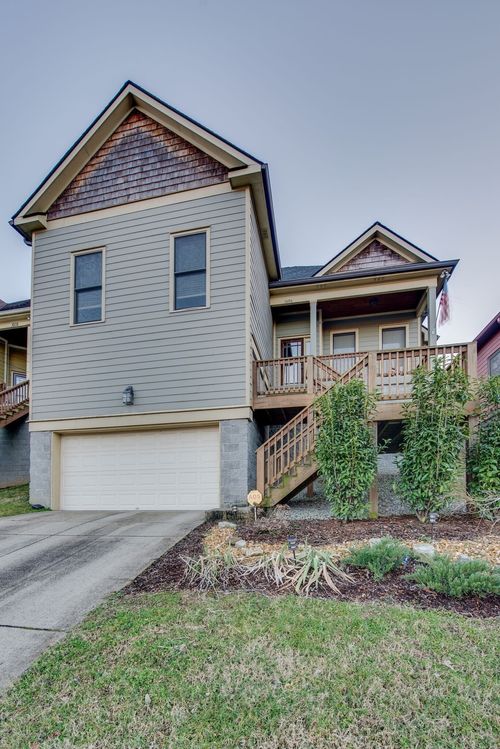 1606 Boscobel St, Nashville, TN, 37206-2012 | Card Image