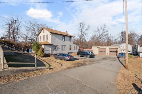 50 Samsondale Ave, West Haverstraw, NY, 10993-1217 | Card Image