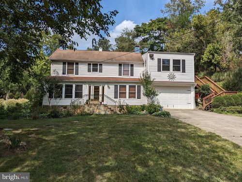 2834 E Boss Arnold Rd, JEFFERSON, MD, 21755-7625 | Card Image