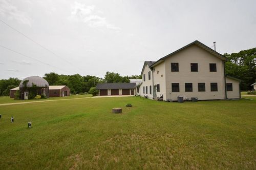33305 Oak St, Lone Rock, WI, 53556-5094 | Card Image
