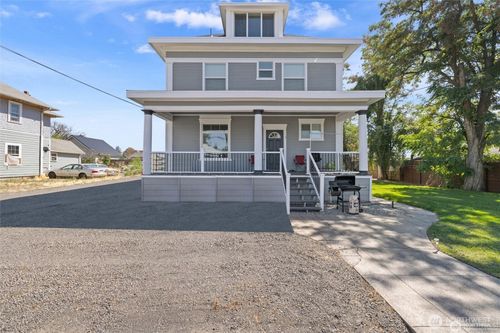 249 Eagan St, Walla Walla, WA, 99362-2954 | Card Image