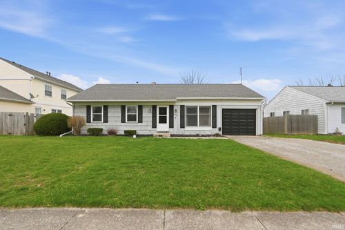 17 Sunset Dr, Bluffton, IN, 46714-1223 | Card Image