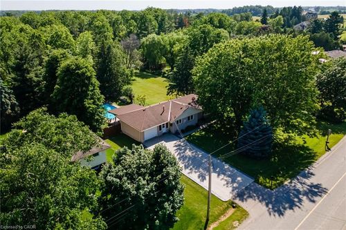 109 Unity Side Rd, Caledonia, ON, N3W1Y1 | Card Image