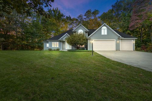7674 Potato Hole Ct, New Carlisle, IN, 46552 | Card Image