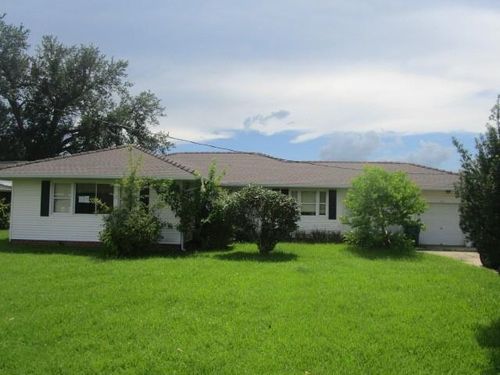 527 N Airline Ave, Gramercy, LA, 70052-3629 | Card Image