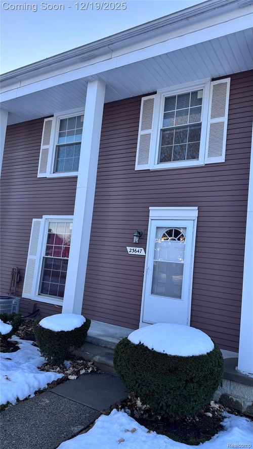 23647 Stonehenge Blvd, Novi, MI, 48375-3776 | Card Image