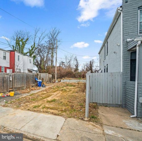 500 E 26th St, BALTIMORE, MD, 21218-4714 | Card Image