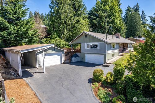 2207 Burcham St, Kelso, WA, 98626-5017 | Card Image