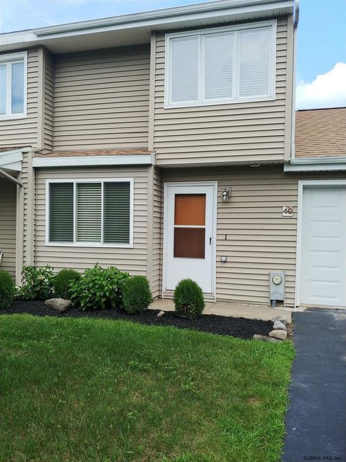 40 Preakness Way, Saratoga Springs, NY, 12866-4751 | Card Image