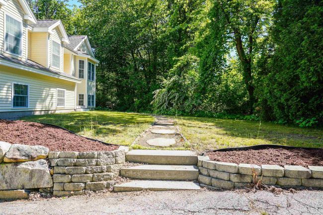 52 Whitehall Rd, House other with 3 bedrooms, 3 bathrooms and null parking in Hooksett NH | Image 38