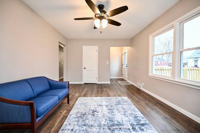 7 Living Room II.jpg | Image 5