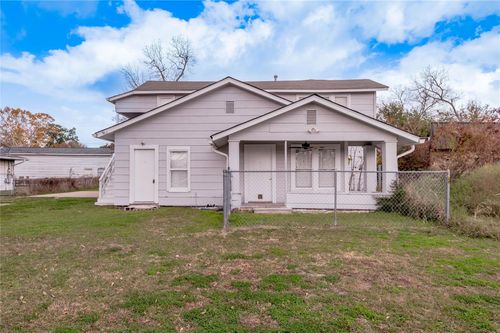 a-200 W Caroline St, Trinity, TX, 75862-6219 | Card Image