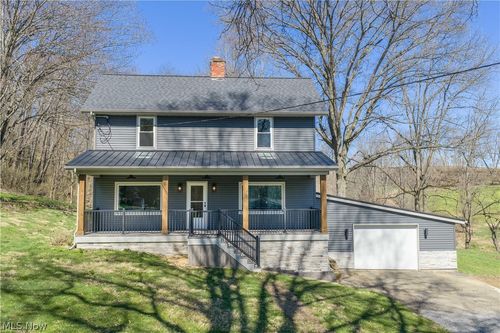 3689 Reichman Dr Nw, Dover, OH, 44622-7345 | Card Image