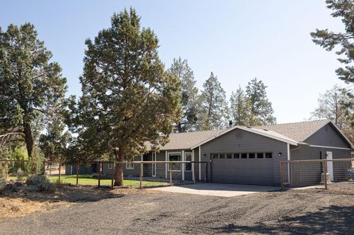 4710 Nw 62nd St, Redmond, OR, 97756-8901 | Card Image