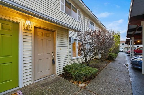 2111 N Houk Rd, Spokane Valley, WA, 99216-2704 | Card Image