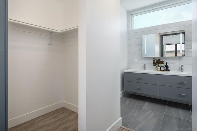 3 - 4079 1 St Ave, Condo with 2 bedrooms, 2 bathrooms and 2 parking in San Diego CA | Image 19