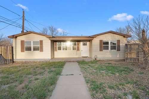 1407 Owens St, Big Spring, TX, 79720-4643 | Card Image