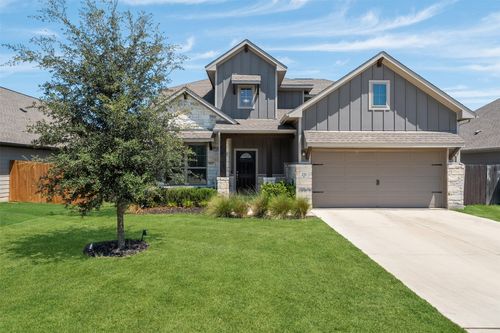 211 Brookside St, Hutto, TX, 78634-2251 | Card Image