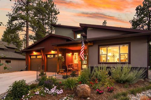 250 Edgemont Meadows Rd, Durango, CO, 81301-8316 | Card Image