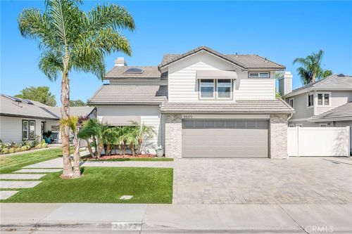 33372 Breezy, Dana Point, CA, 92629 | Card Image