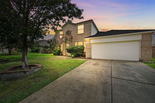 2002 Northridge Dr, Forney, TX, 75126-6592 | Card Image