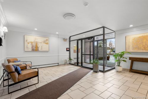 apt-4t-77 Carpenter Ave, Mount Kisco, NY, 10549-2423 | Card Image