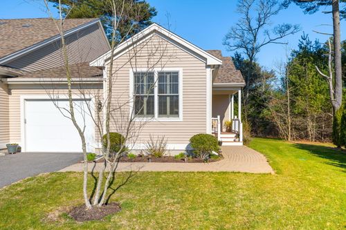 unit-16-16 Grey Hawk Dr, Mashpee, MA, 02649-4420 | Card Image
