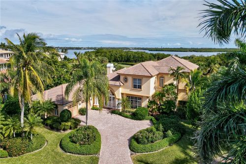 5110 Saint Andrews Island Dr, Vero Beach, FL, 32967-7264 | Card Image