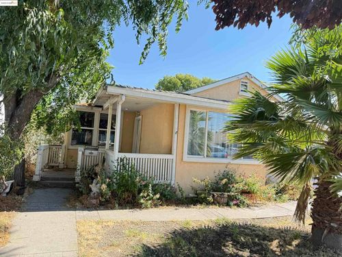 1307 W 8th St, Antioch, CA, 94509-1071 | Card Image