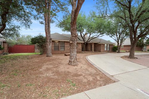 5011 Los Alamitos Dr, Midland, TX, 79705-2832 | Card Image