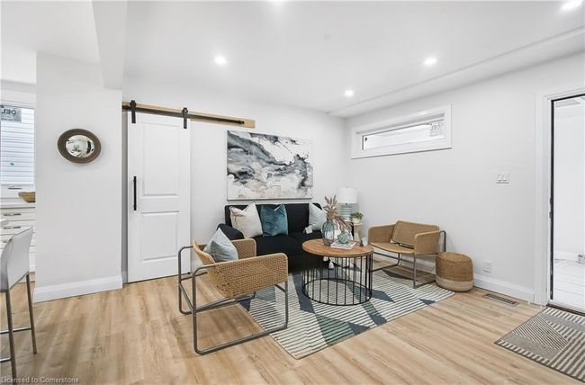 10 Comet Ave, House other with 5 bedrooms, 3 bathrooms and 1 parking in Hamilton ON | Image 7