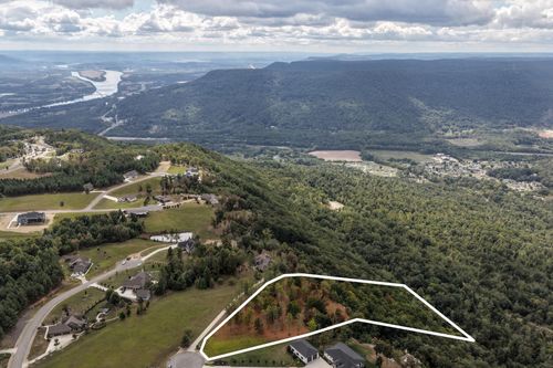 318 Sweedens Overlook, Jasper, TN, 37347 | Card Image