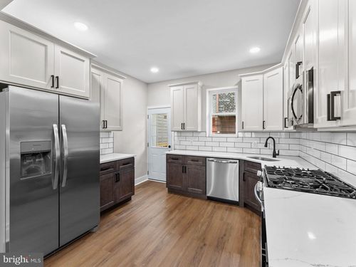 5719 Hazel Ave, PHILADELPHIA, PA, 19143-1910 | Card Image