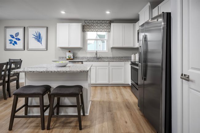 11 White Birch Rd, House other with 3 bedrooms, 2 bathrooms and null parking in WAYNESBORO VA | Image 4