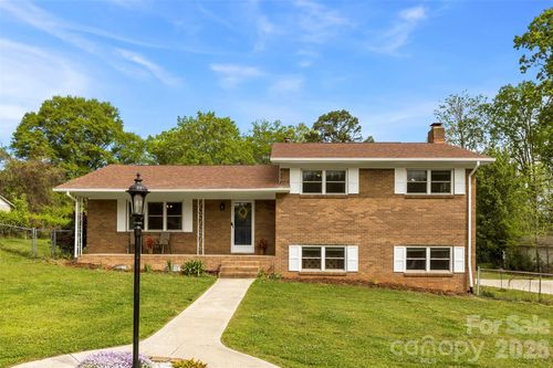 2200 Simmons St, Gastonia, NC, 28052-3568 | Card Image