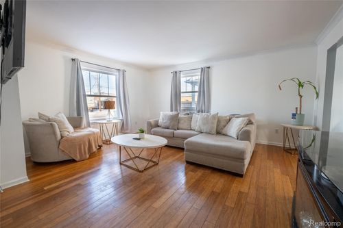 1750 Woodruff Ave, Hazel Park, MI, 48030-1932 | Card Image