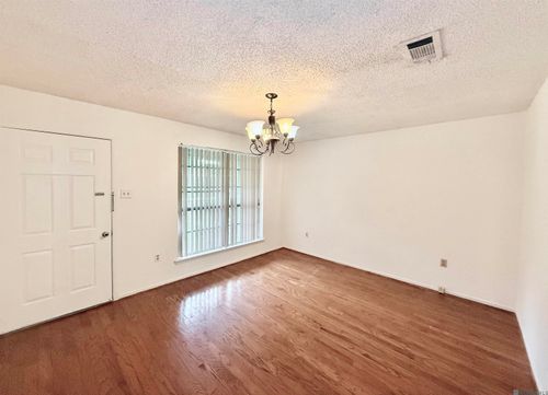 8846 Metairie Dr, Baton Rouge, LA, 70810-2150 | Card Image
