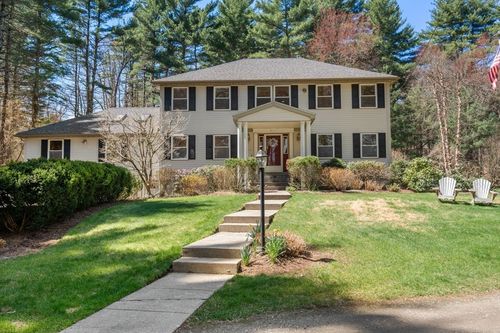 189 1/2 Seekonk St, Norfolk, MA, 02056 | Card Image
