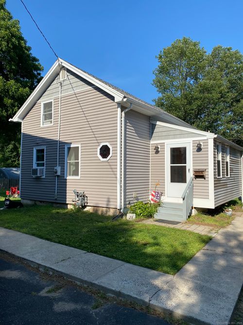 28 Union St, Terryville, CT, 06786-5219 | Card Image