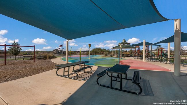 15519 Mint Patch Mdw, House other with 4 bedrooms, 2 bathrooms and null parking in Von Ormy TX | Image 40